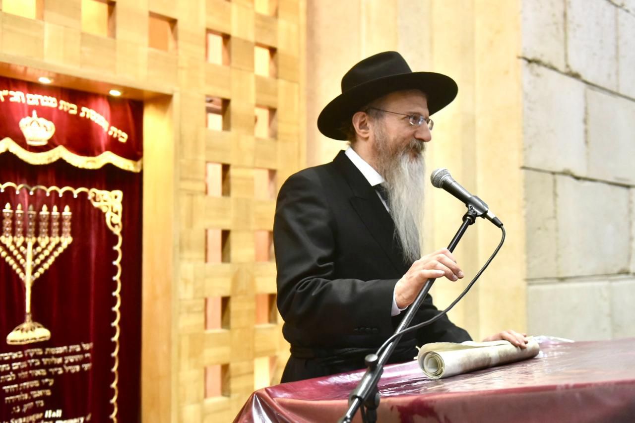 rabbi berel lazar net worth - Ilustrasi 3