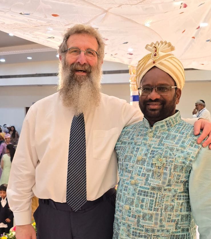 Indian Rabbi Ynet - Indian Traditions and Hasidic Dancing – Rabbi of Bnei Ephraim ...